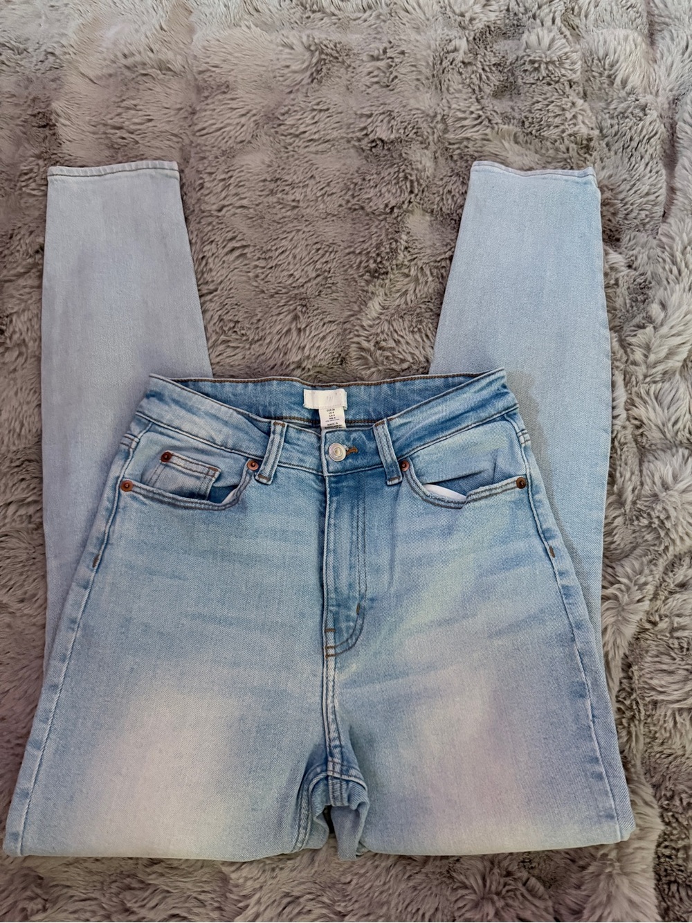 H&M Light Blue High-Rise Women’s Jeans